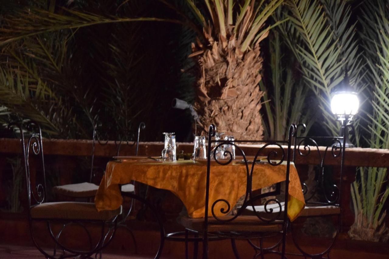 Hotel Carrefour Des Nomades M'Hamid Exterior photo